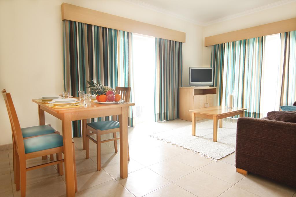 פורטימאו Flamingo Apartments חדר תמונה